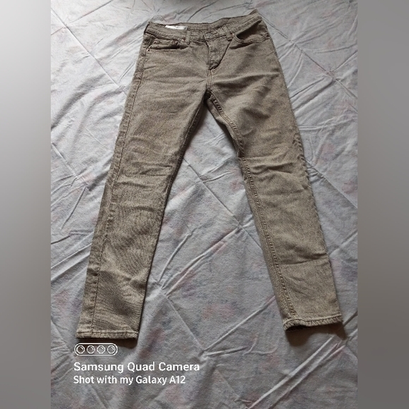 LEVI'S Gray Denim Jeans - Picture 2 of 16